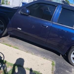 Meet your Posher, Javier